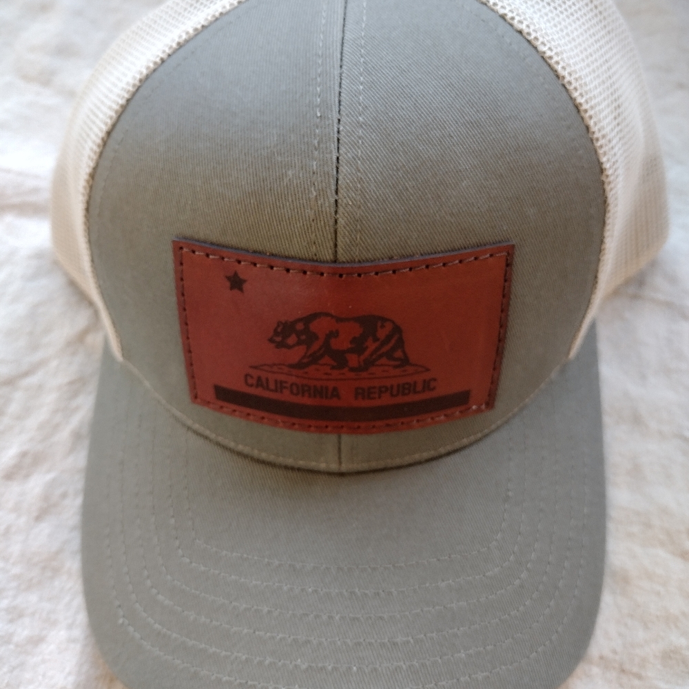 NWOT California Republic trucker hat - Picture 2 of 3
